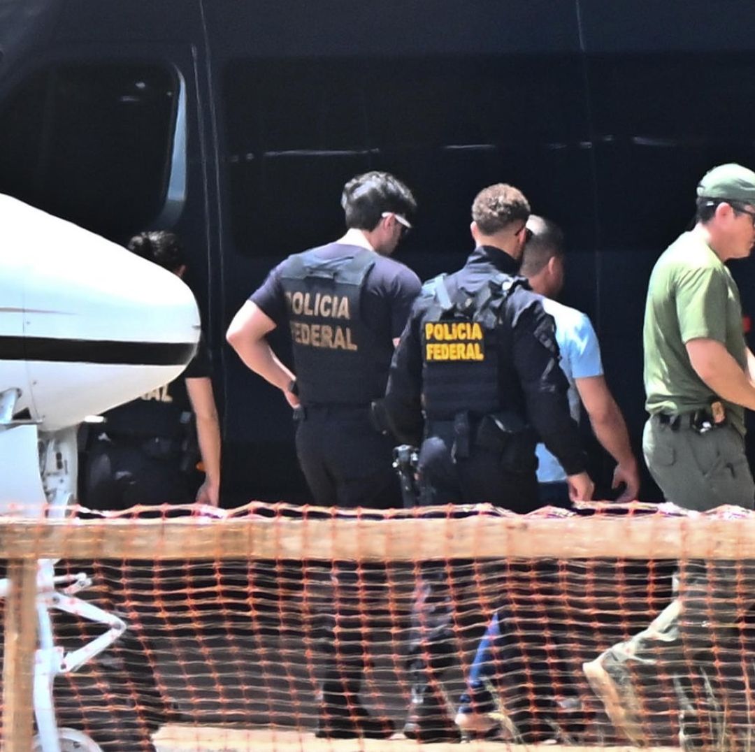 Juez Ordena Arresto Domiciliario para 10 Personas por Complot de Jair Bolsonaro