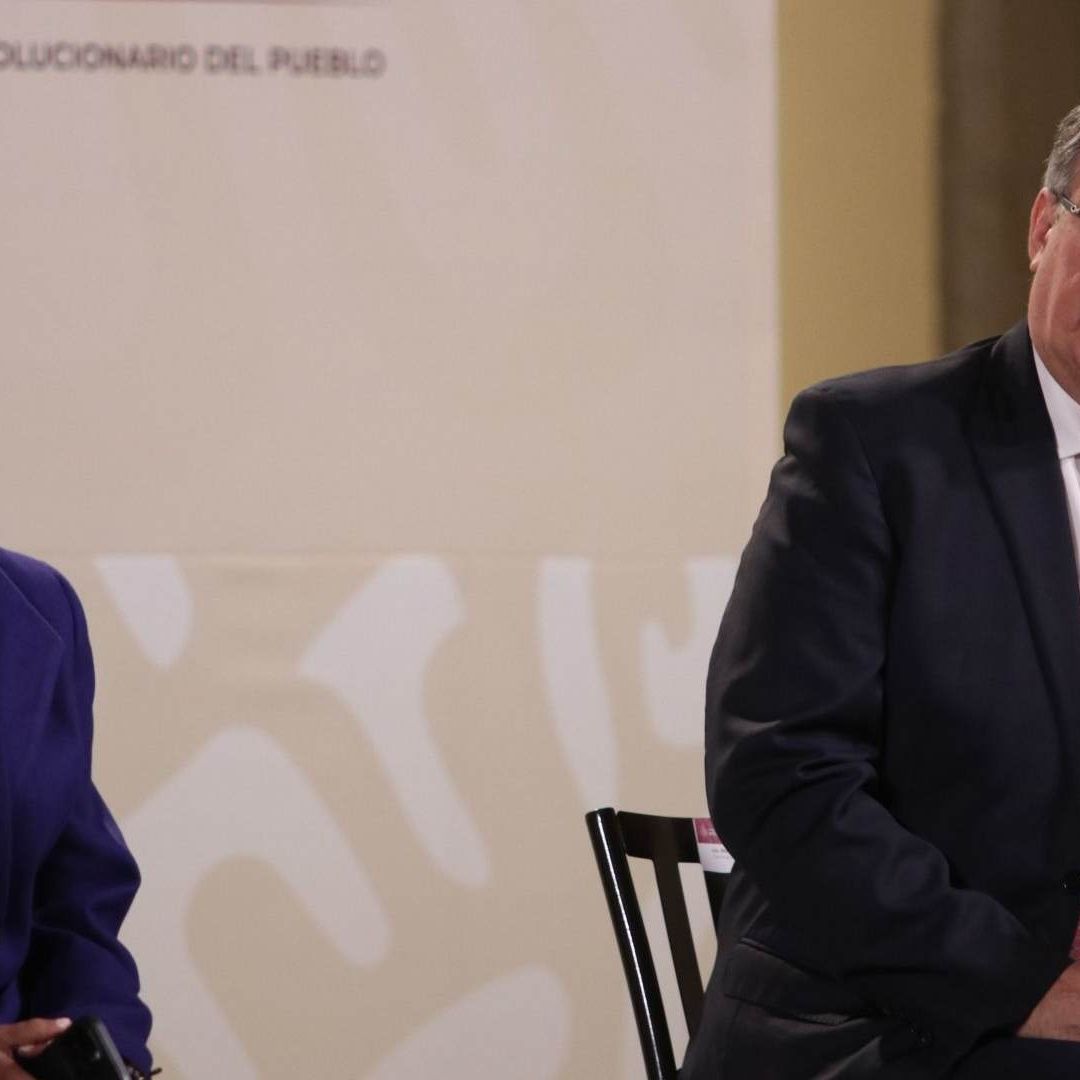 Claudia Sheinbaum y Marcelo Ebrard en una conferencia en Palacio Nacional el 12 de enero de 2023