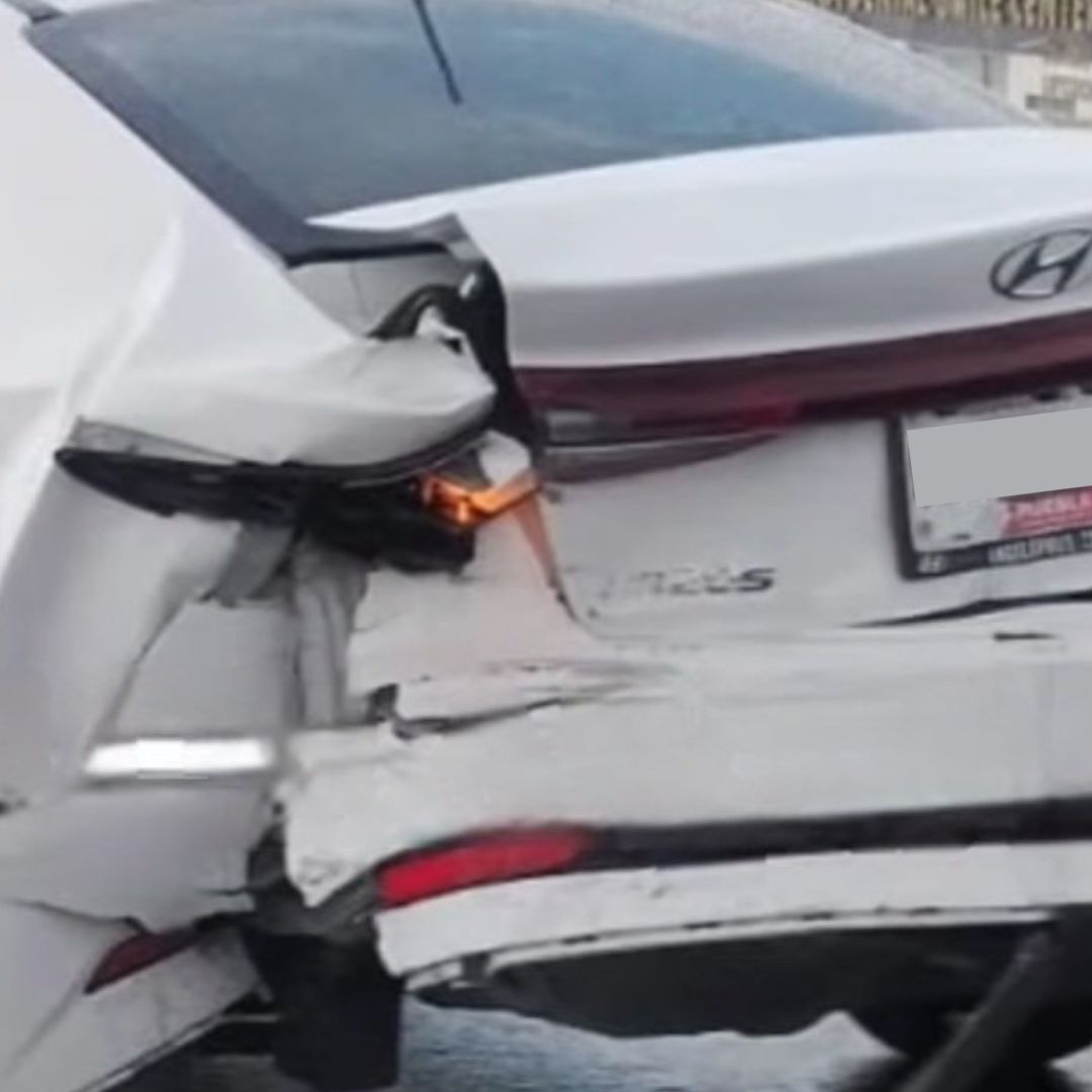 Accidente en Carretera a Tlaxcala Deja Tráfico en Puente de Central de Abasto Puebla
