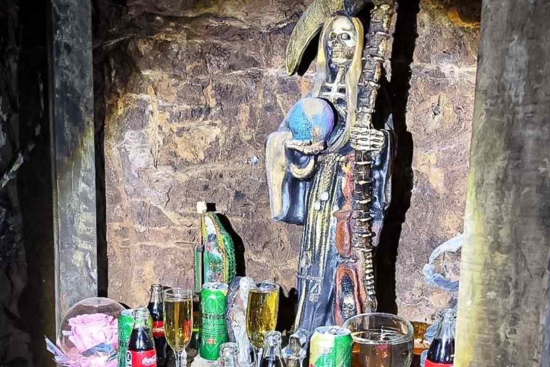 Huachitúnel en Hidalgo, Resguardado por la Santa Muerte