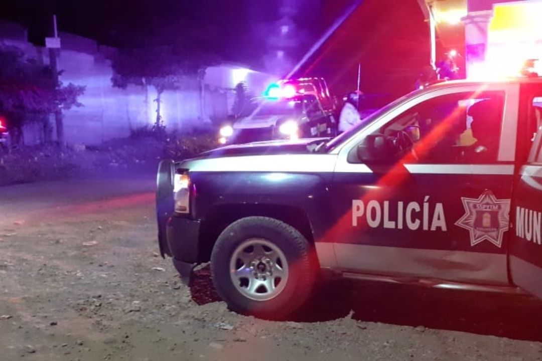 Detienen a joven por golpear a su mamá en Culiacán