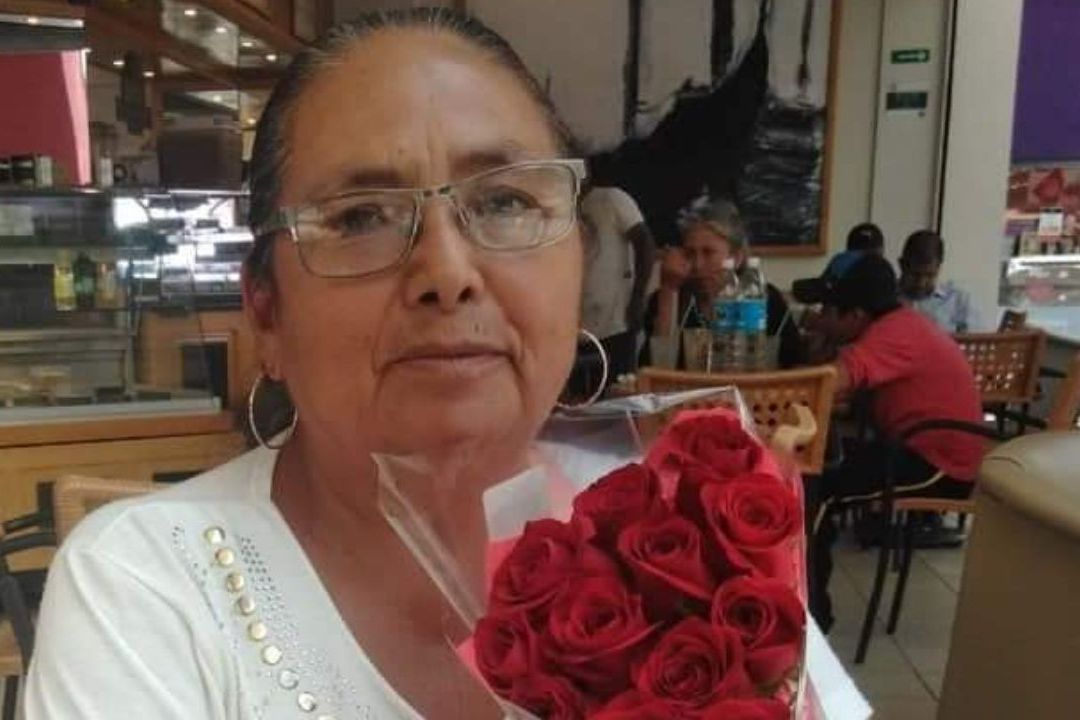 Velan el Cuerpo de Doña Teresa Magueyal, Madre Buscadora