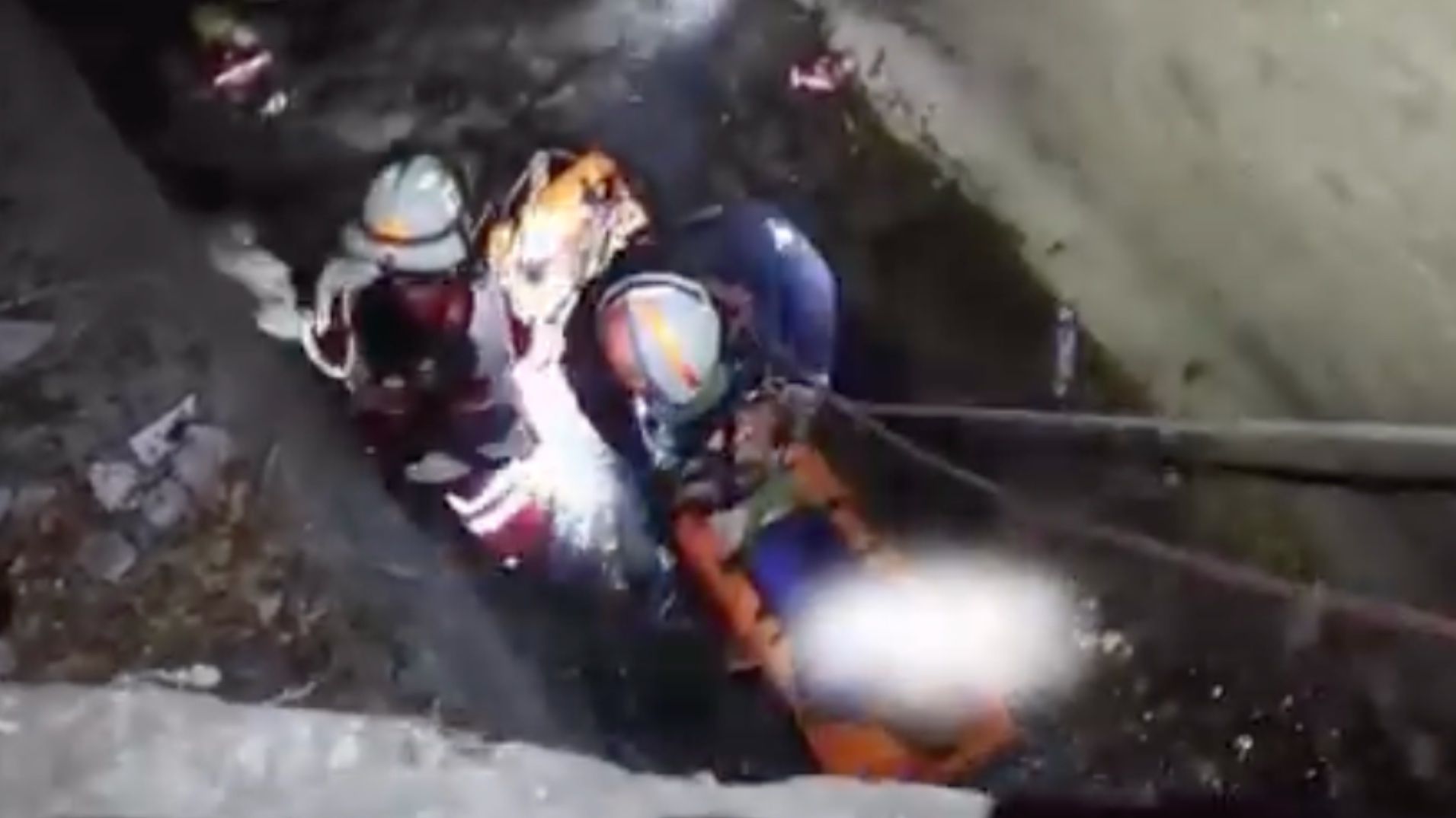 Hombre Cayó Barranca Río Atoyac Colonia Ángeles Mayorazgo de Puebla en Nochebuena