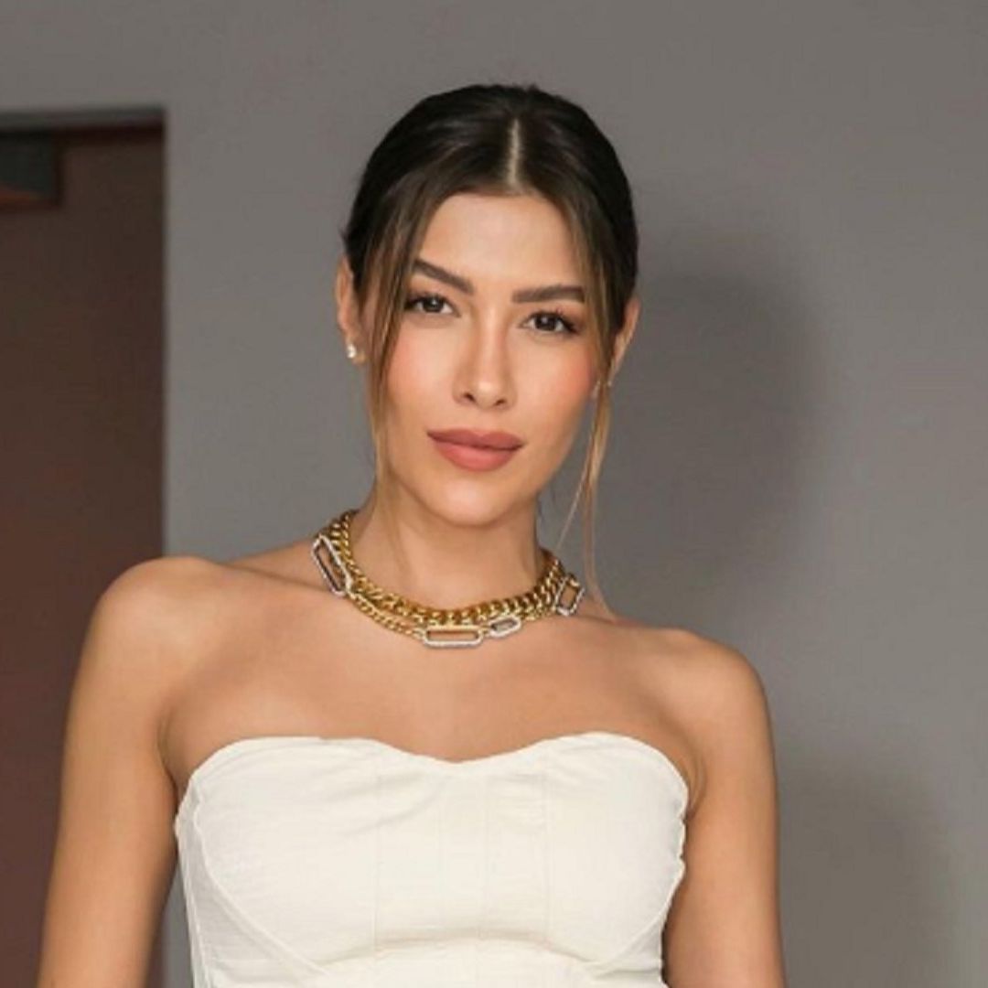 Michelle Salas, Hija de Luis Miguel, Anuncia Compromiso