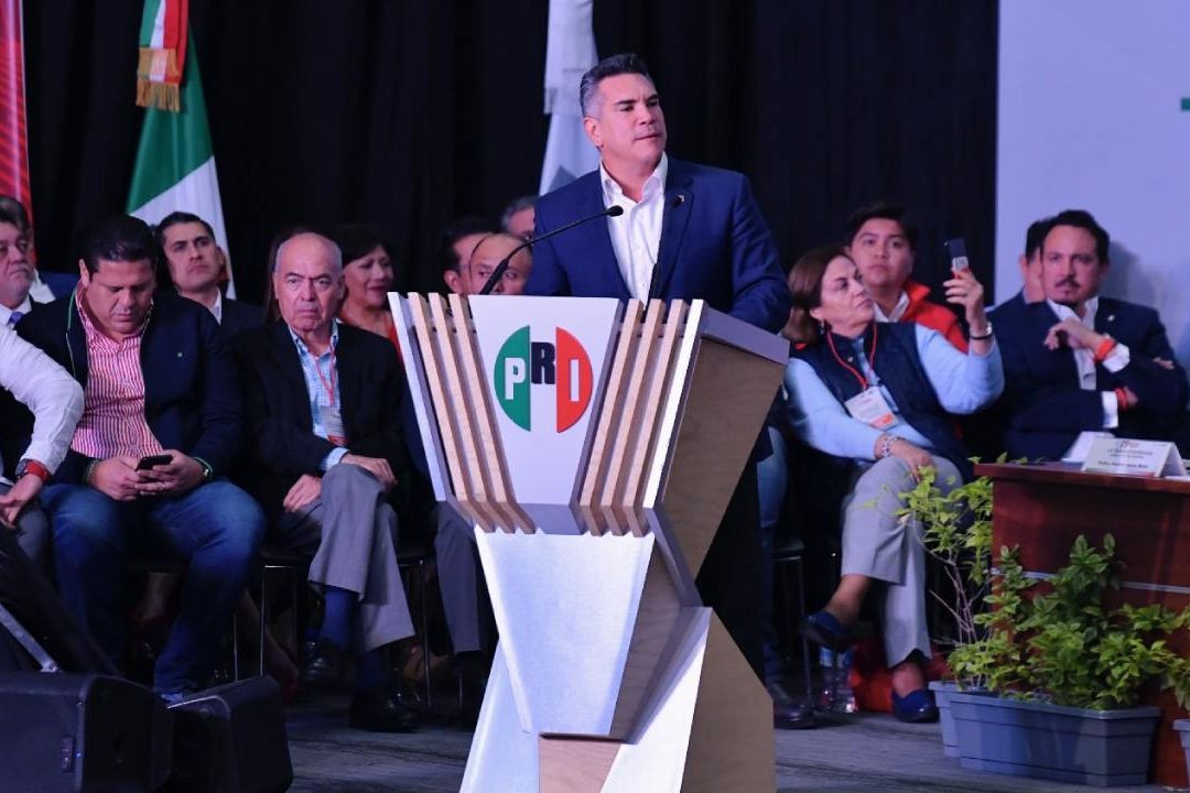 Alejandro Moreno logró ampliar su mandato como presidente del PRI, lo que le permitirá hacer frente al proceso electoral de 2024.