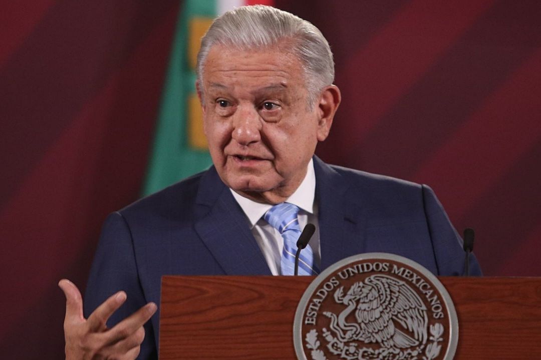 El presidente Andrés Manuel López Obrador presenta su mañanera desde Palacio Nacional