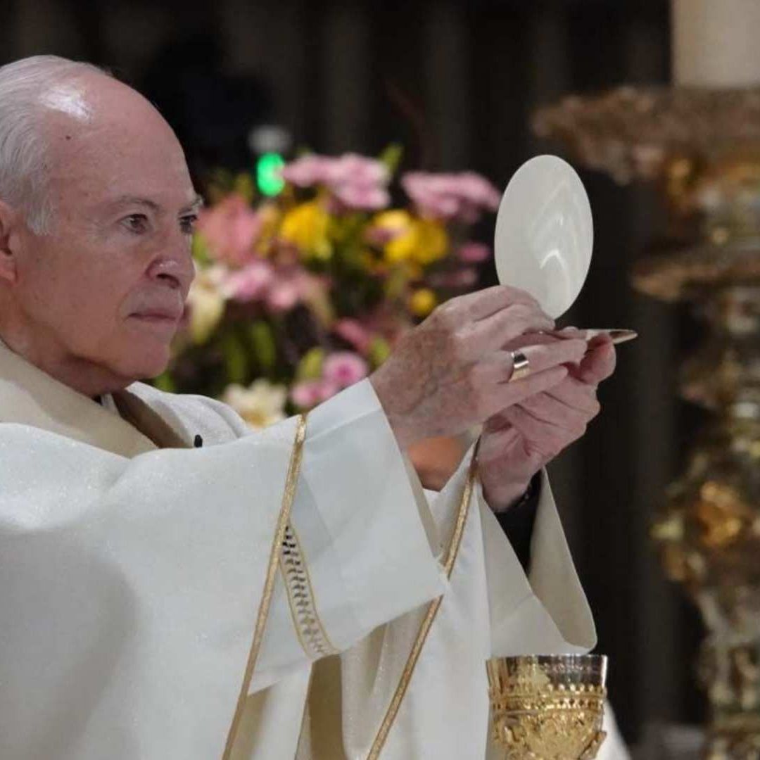 Carlos Aguiar Retes encabeza celebración religiosa en CDMX el 21 de abril de 2025. Foto: Cuartoscuro | Archivo