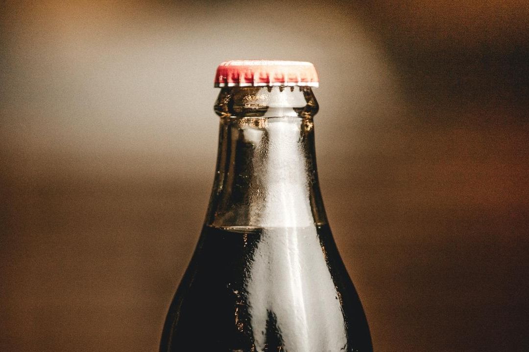 ¿Cómo identificar los refrescos de cola piratas?