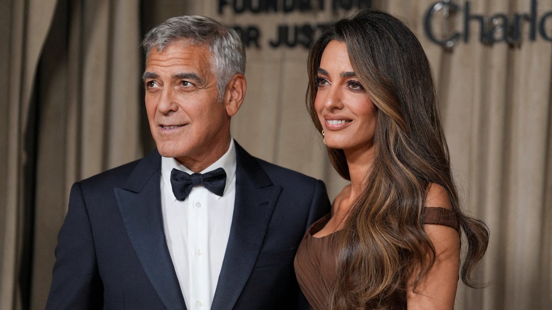 Amal y George Clooney reciben la nacionalidad francesa