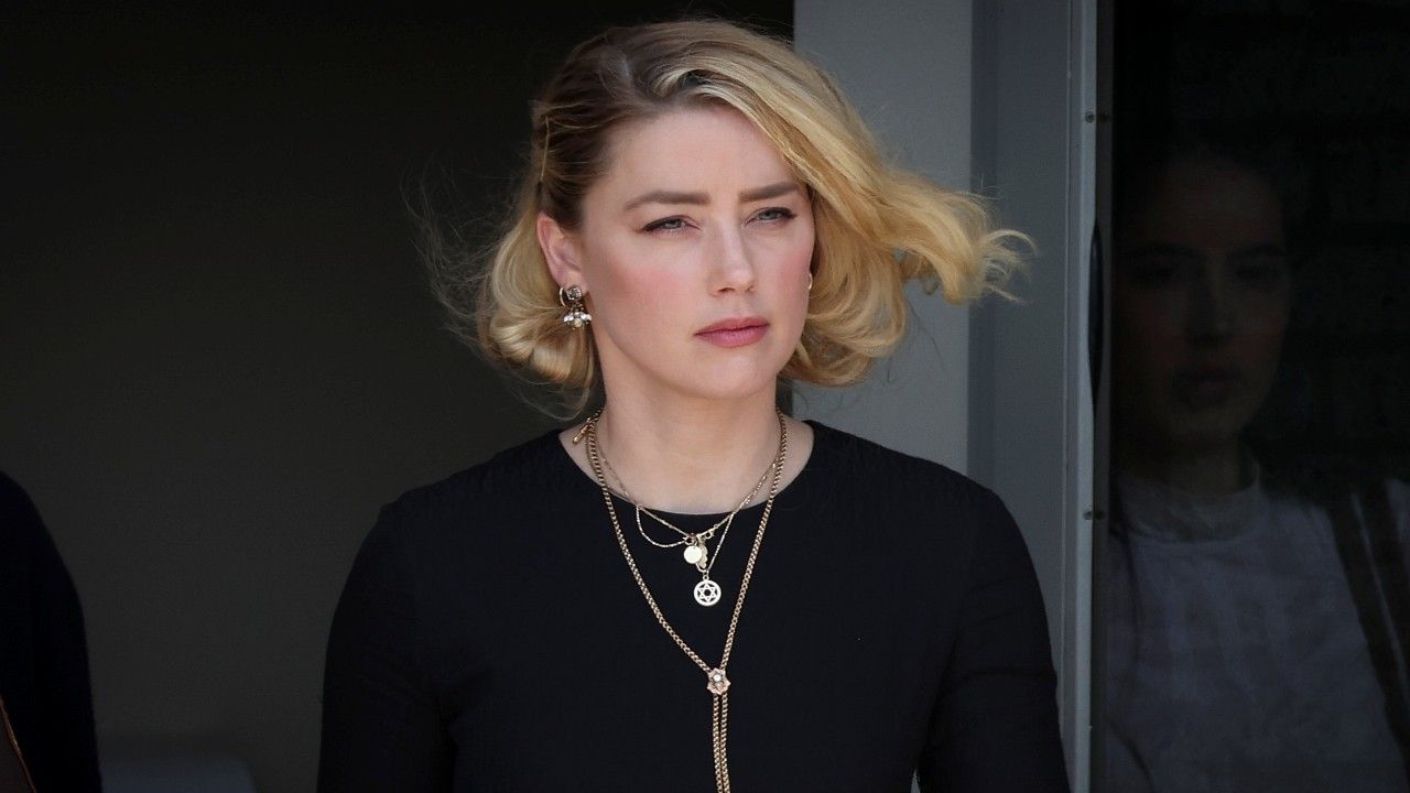 La actriz Amber Heard, exesposa de Johnny Depp, con quien protagonizó hace unos meses un controvertido juicio que fue televisado en directo en Estados Unidos, se mudó a Madrid