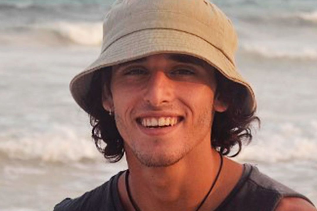Muere Argentino Atacado a Machetazos en Playa de Oaxaca