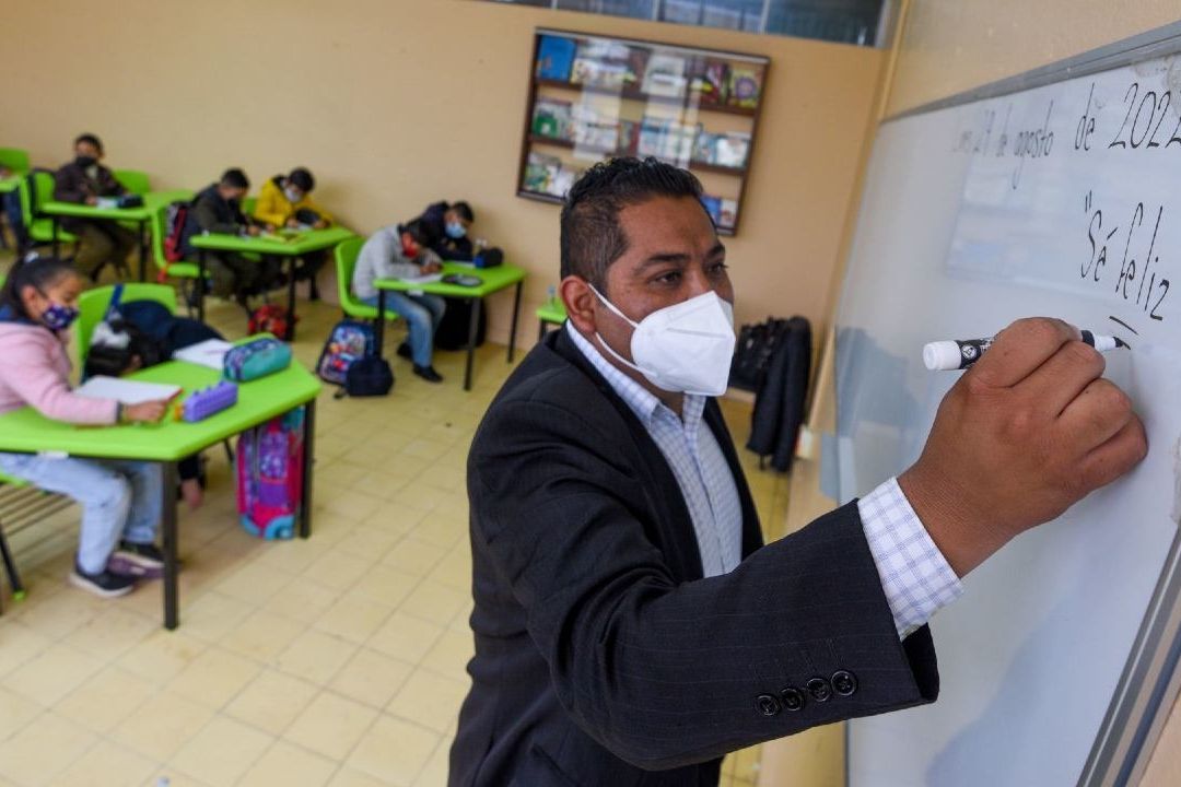 ¿De Cuánto Será el Aumento Salarial a Maestros en 2023 y Cuánto Ganarán?
