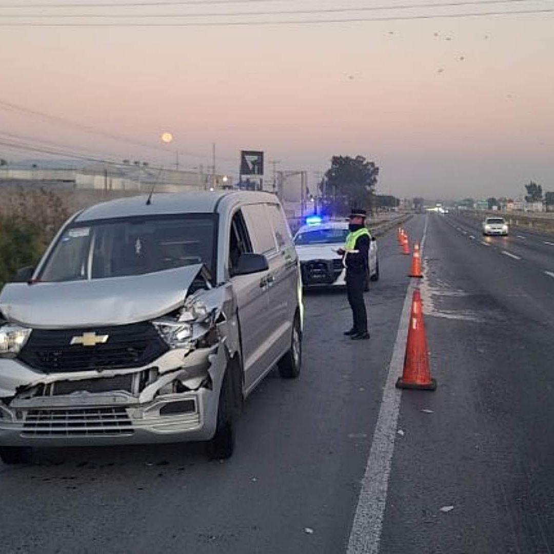 Accidente en la carretera México-Querétaro el 3 de enero de 2026. Foto: X @GN_Carreteras