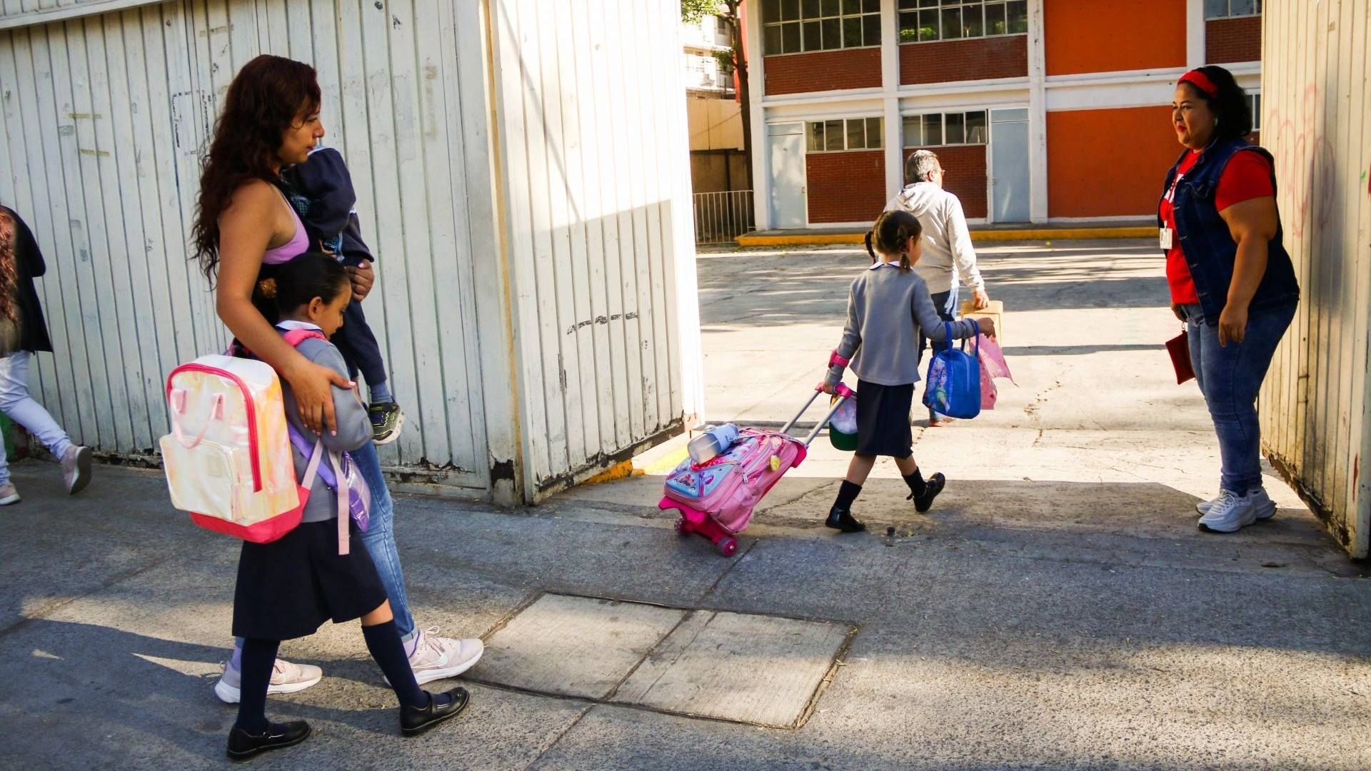Días sin clases en calendario SEP desde enero 2026