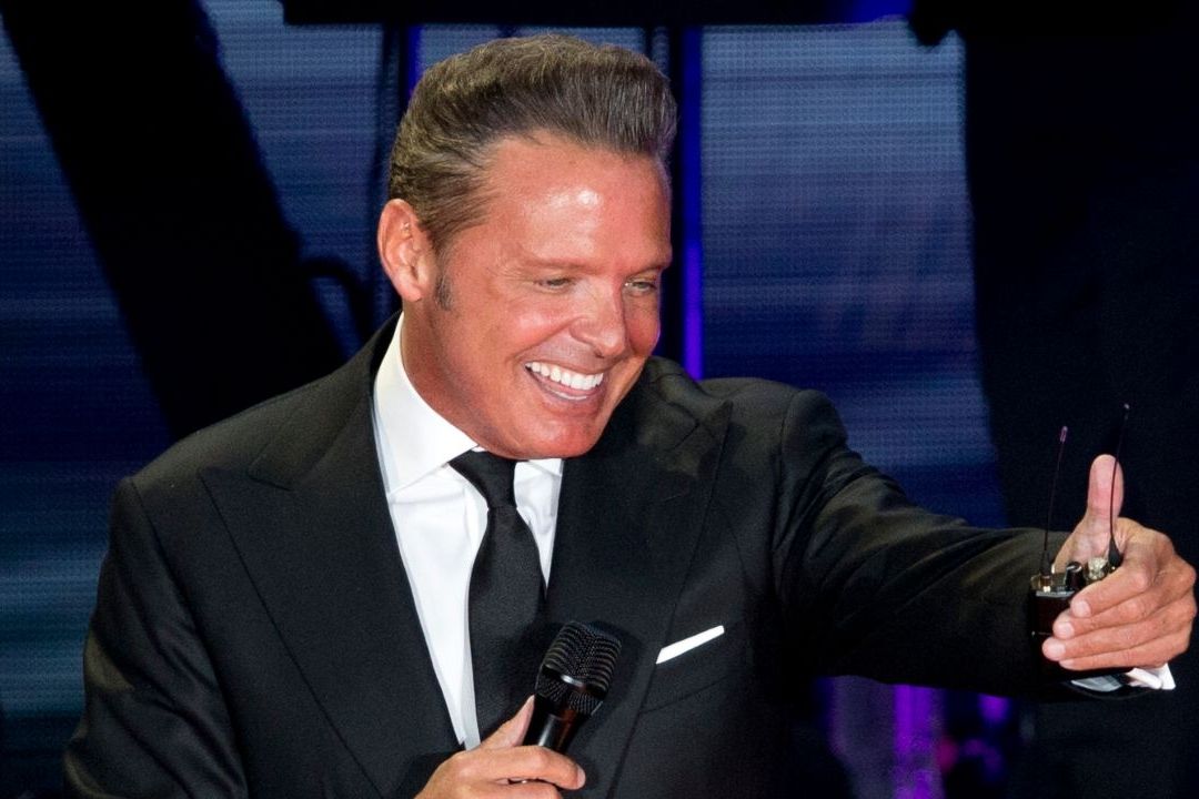 Anuncian fecha para preventa de boletos de nuevos conciertos de Luis Miguel en México