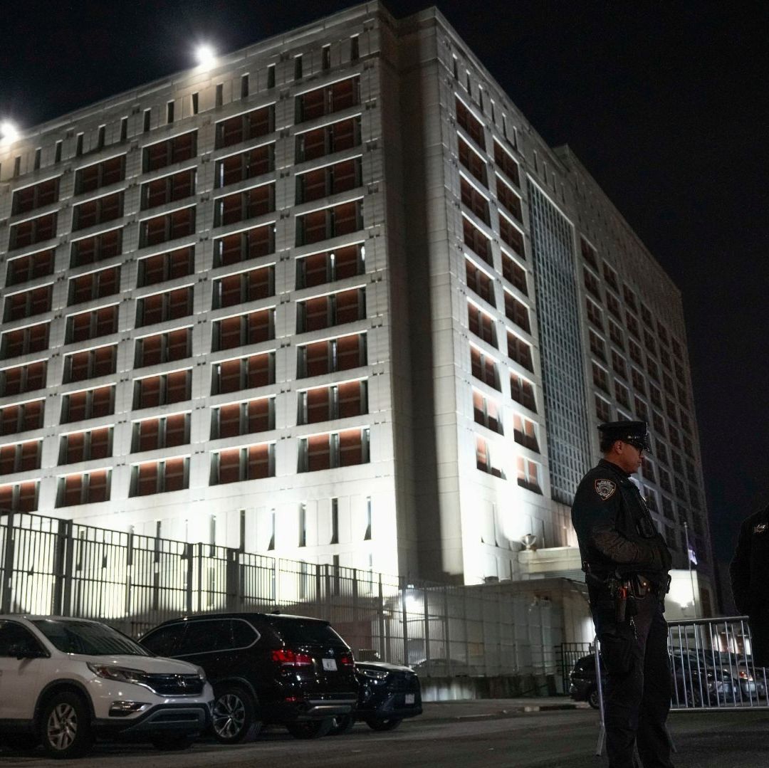 Nicolás Maduro Pasa su Primera Noche Encarcelado en Nueva York por Narcoterrorismo.