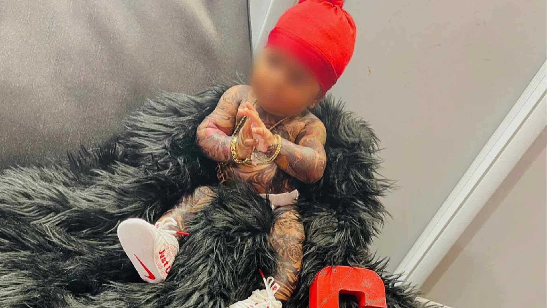 Madre pone tatuajes a bebé de seis meses