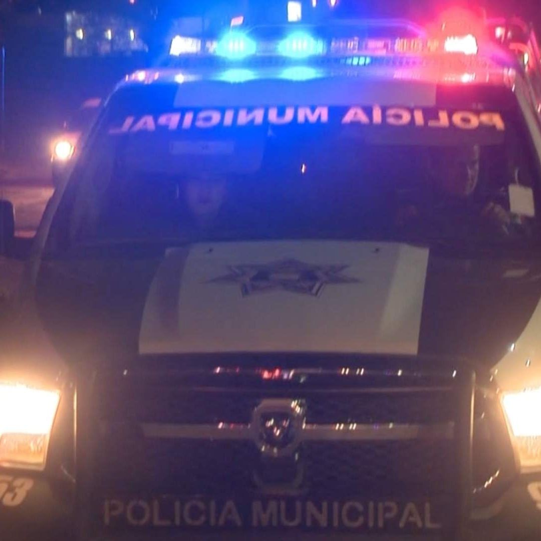 Detienen a 8 Personas y se les Aseguraron Armas y Más de 500 Dosis de Droga en Sonora