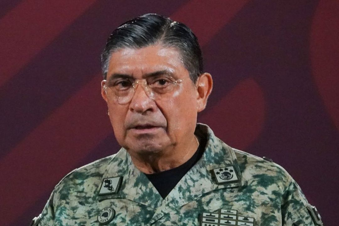 Luis Cresencio Sandoval, titular de Sedena, Aclara compra de su Departamento de lujo