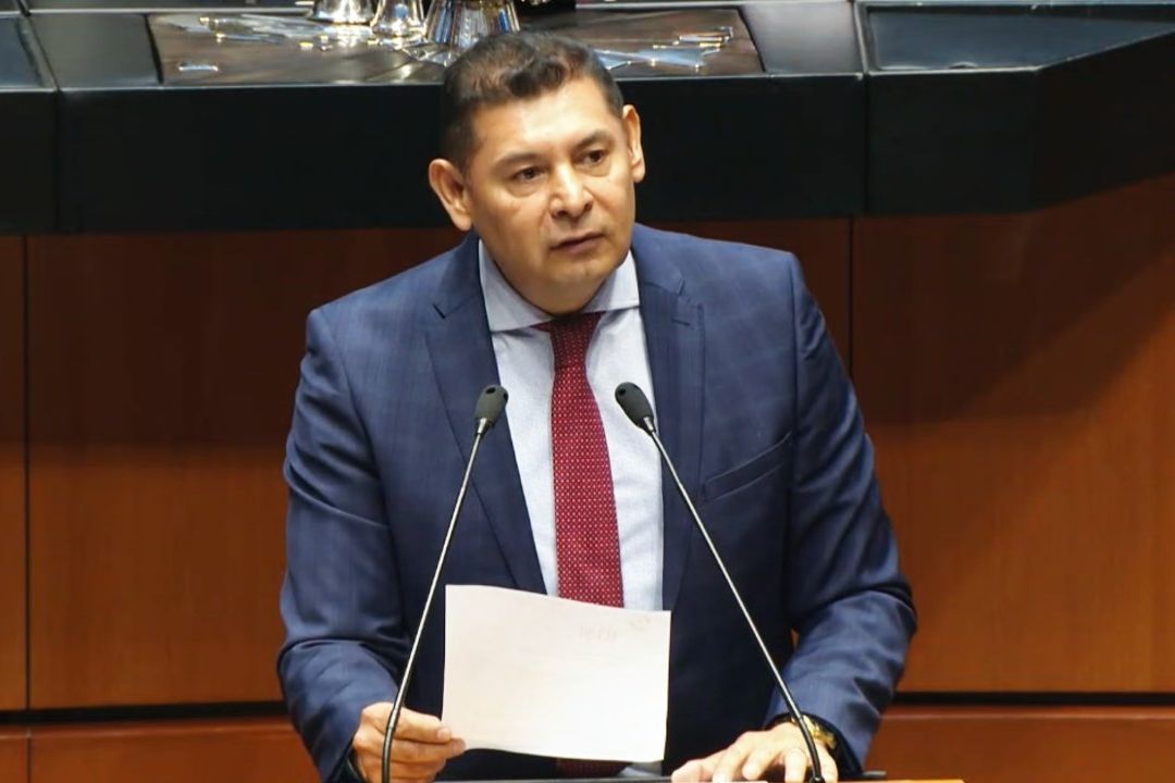 Morena Presenta Iniciativas para Elegir Ministros por Voto Directo