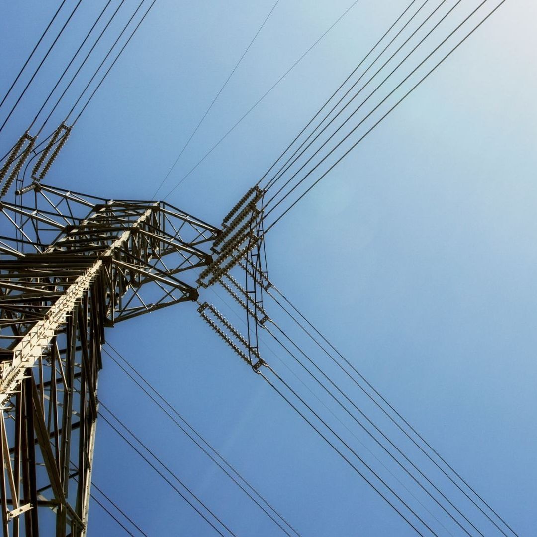 Torre de energía eléctrica