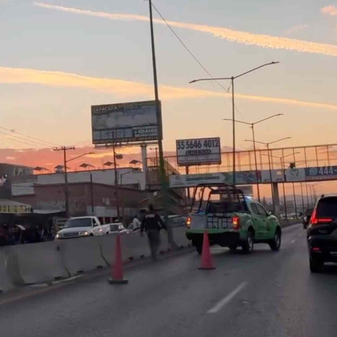 Fuerte Accidente Provocado por una Escalera en SLP