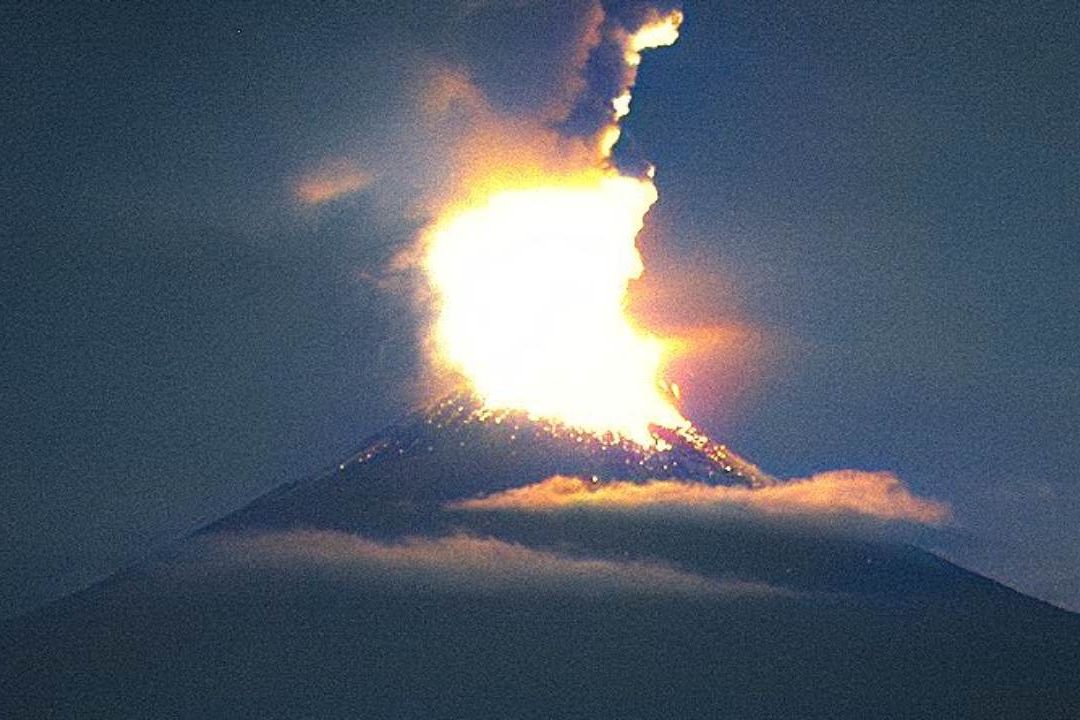 Volcán Popocatépetl Reanuda Actividad Explosiva