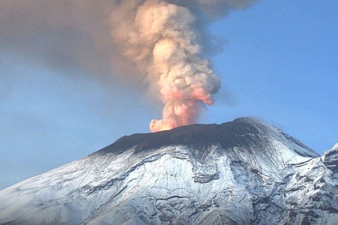 Ejército despliega a más de 7 mil elementos ante la actividad del volcán Popocatépetl