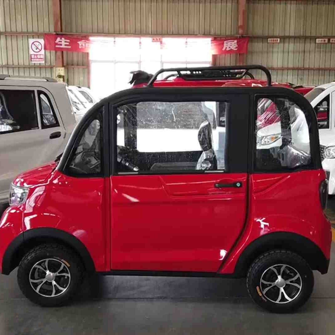 El coche Chang Li S1 Pro mide 2.35 metros de alto, 1.60 de largo y 1.20 de ancho
