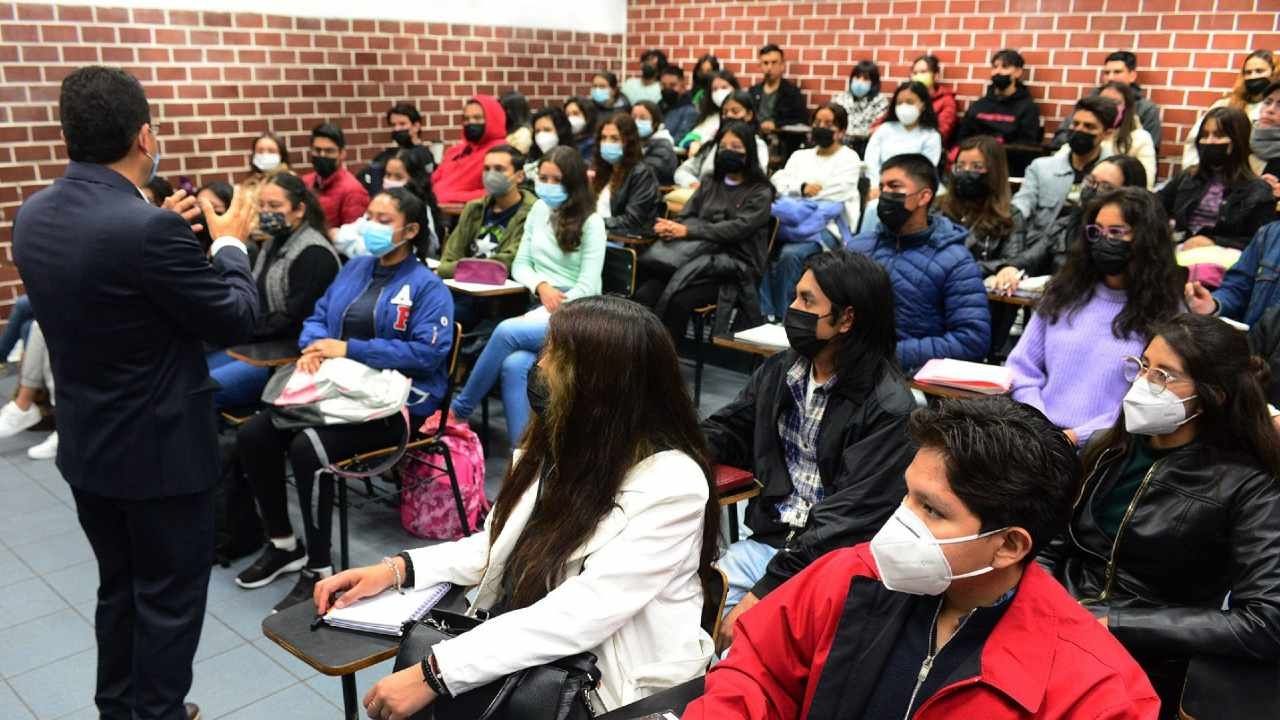 ¿cuándo y por qué se celebra el Día del Estudiante en México?