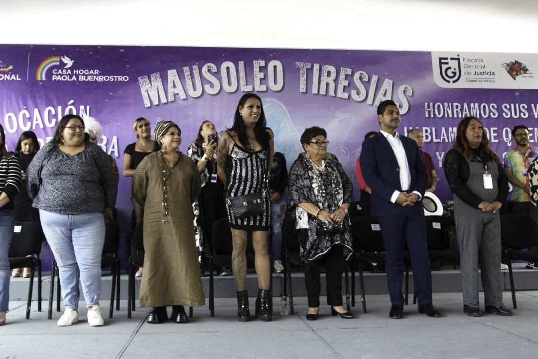Colocan Primera Piedra de Mausoleo de Mujeres Trans en CDMX