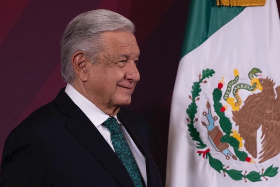 El presidente Andrés Manuel López Obrador presenta su mañanera desde Palacio Nacional