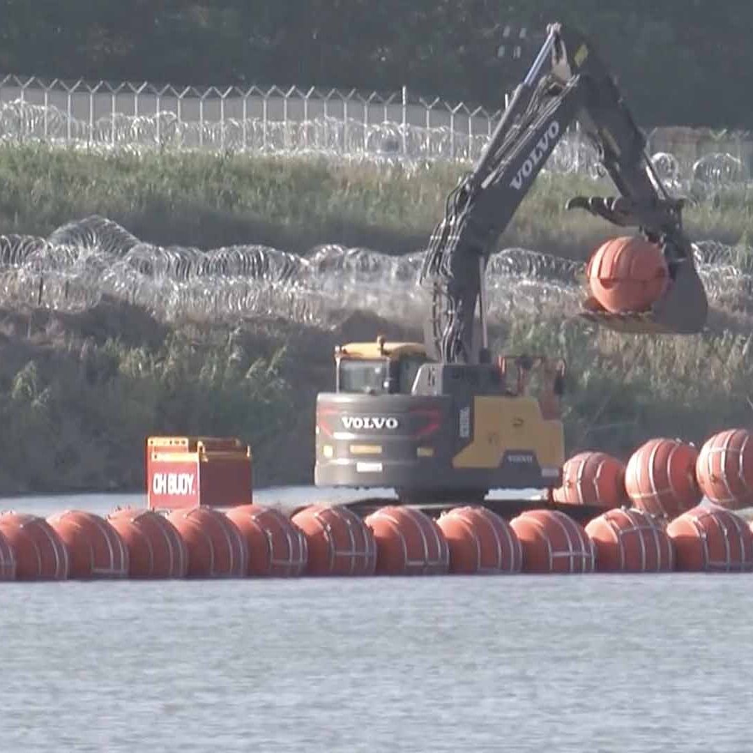 Kristi Noem Anuncia Instalación de Nueva Barrera en el Río Bravo Durante Visita a Brownsville