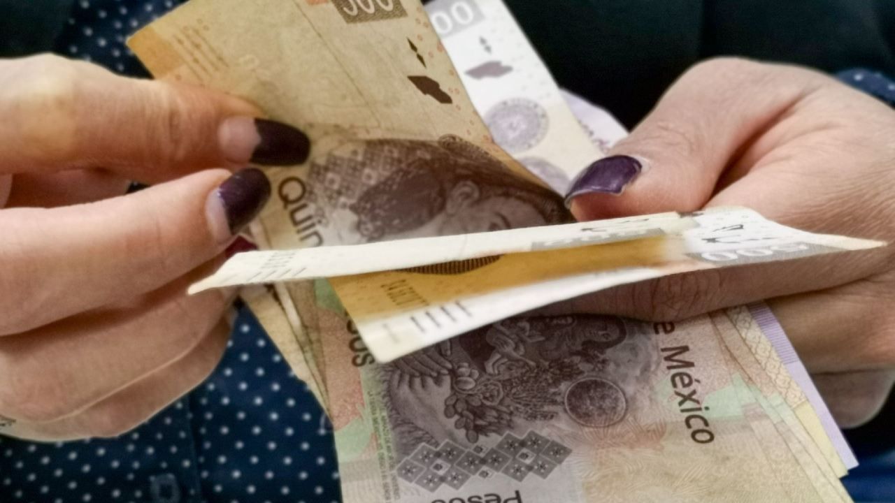 ¿Cuánto recibían de pensión los descendientes del emperador Moctezuma?