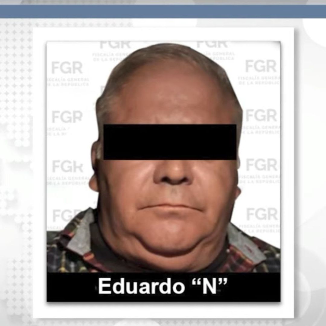 Eduardo "N" presuntamente suscribió de manera ilícita contratos de servicios.