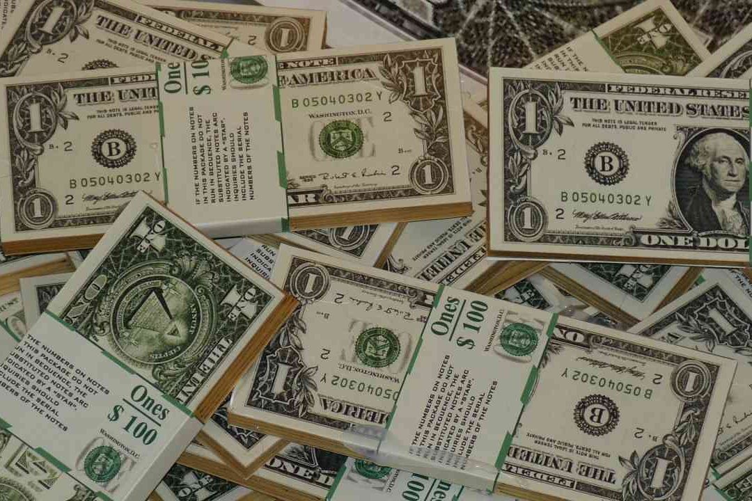 A cómo está el dólar hoy 24 de mayo de 2023 en México