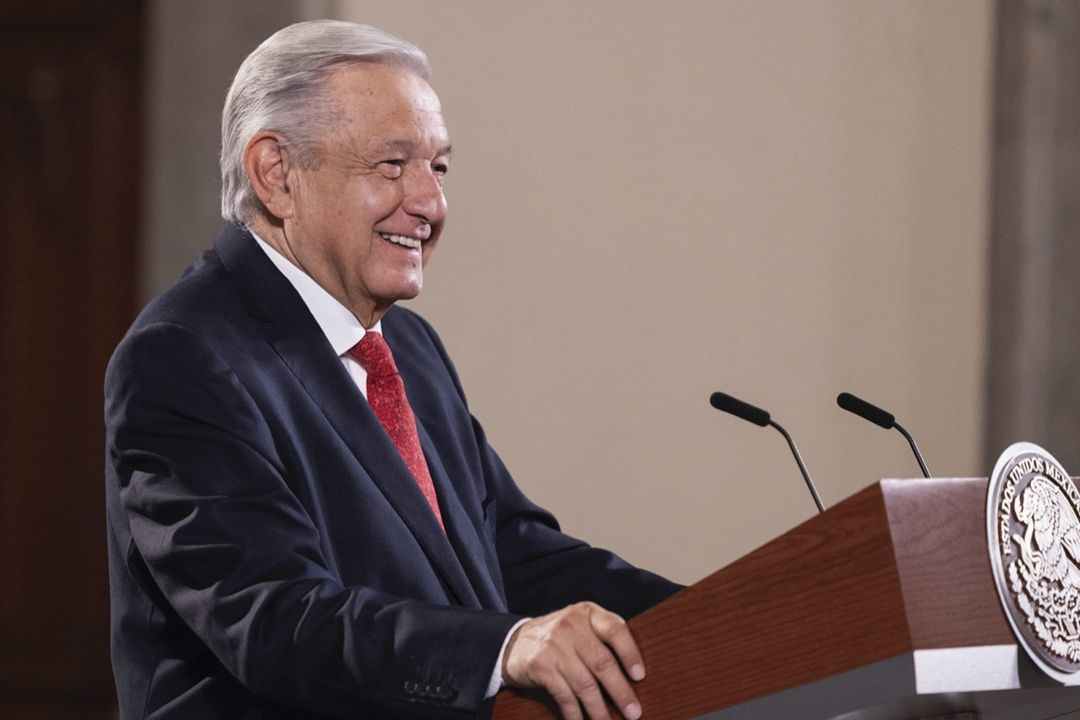 El presidente Andrés Manuel López Obrador presenta su mañanera desde Palacio Nacional