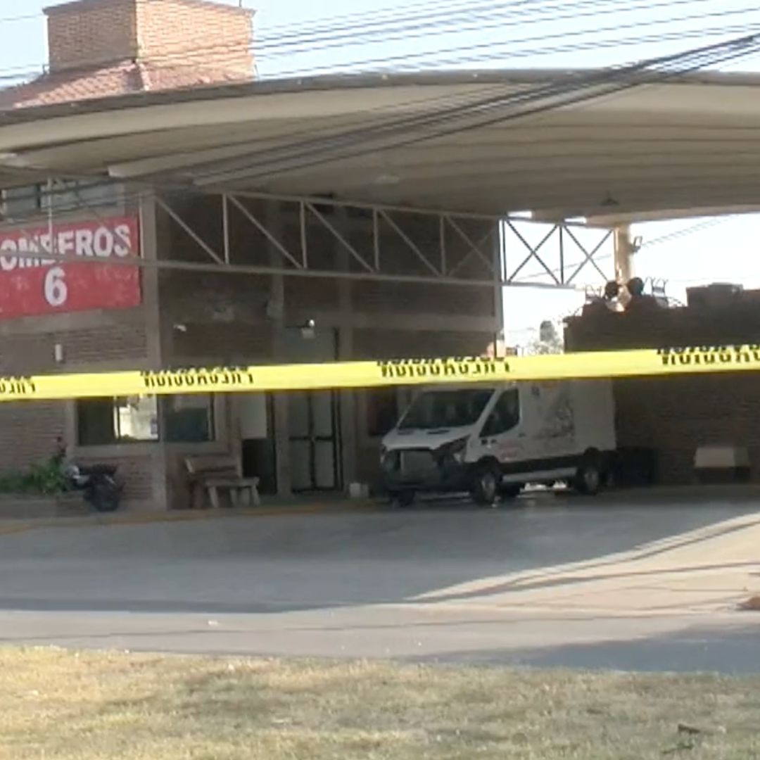 Mujer Abandona un Misil Mortero en Estación de Bomberos en León; La Zona fue Evacuada. Foto: N+