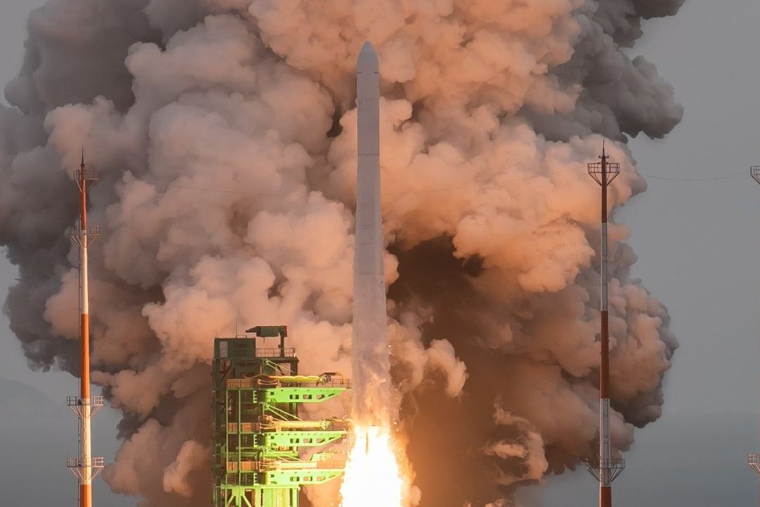 Corea del Sur Lanza con Éxito su Cohete Espacial Nuri