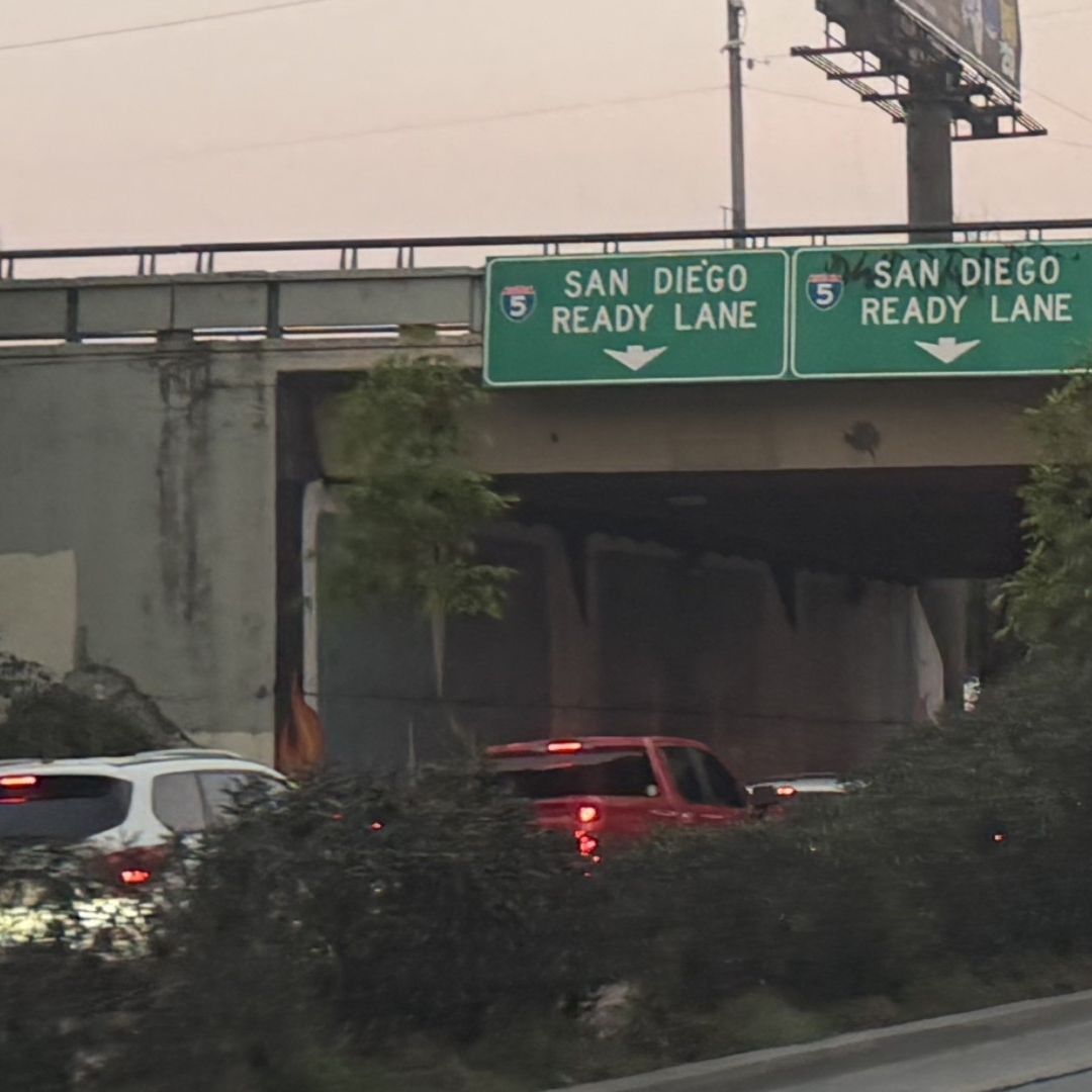 ¿Cómo Están las Garitas en Tijuana Este 8 de Enero? Reporte de Línea En Vivo