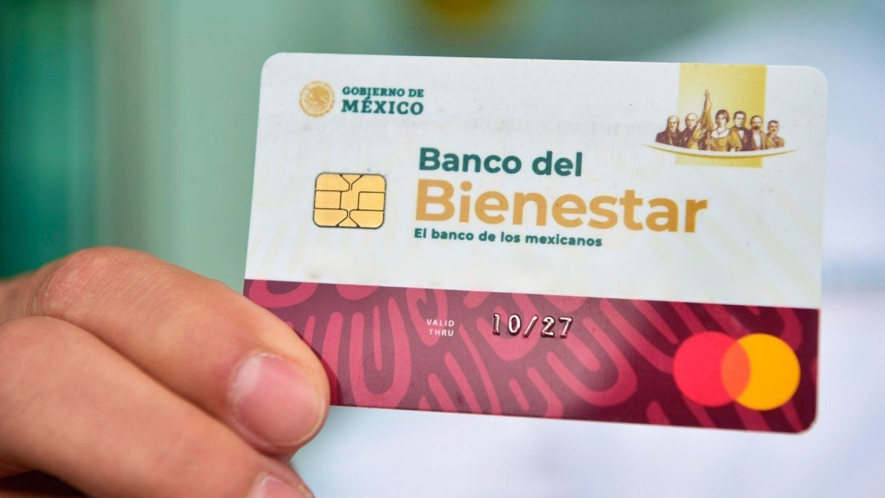 Los beneficiarios de la Pensión del Bienestar pueden transferir sus recursos a otra cuenta sin pagar una multa