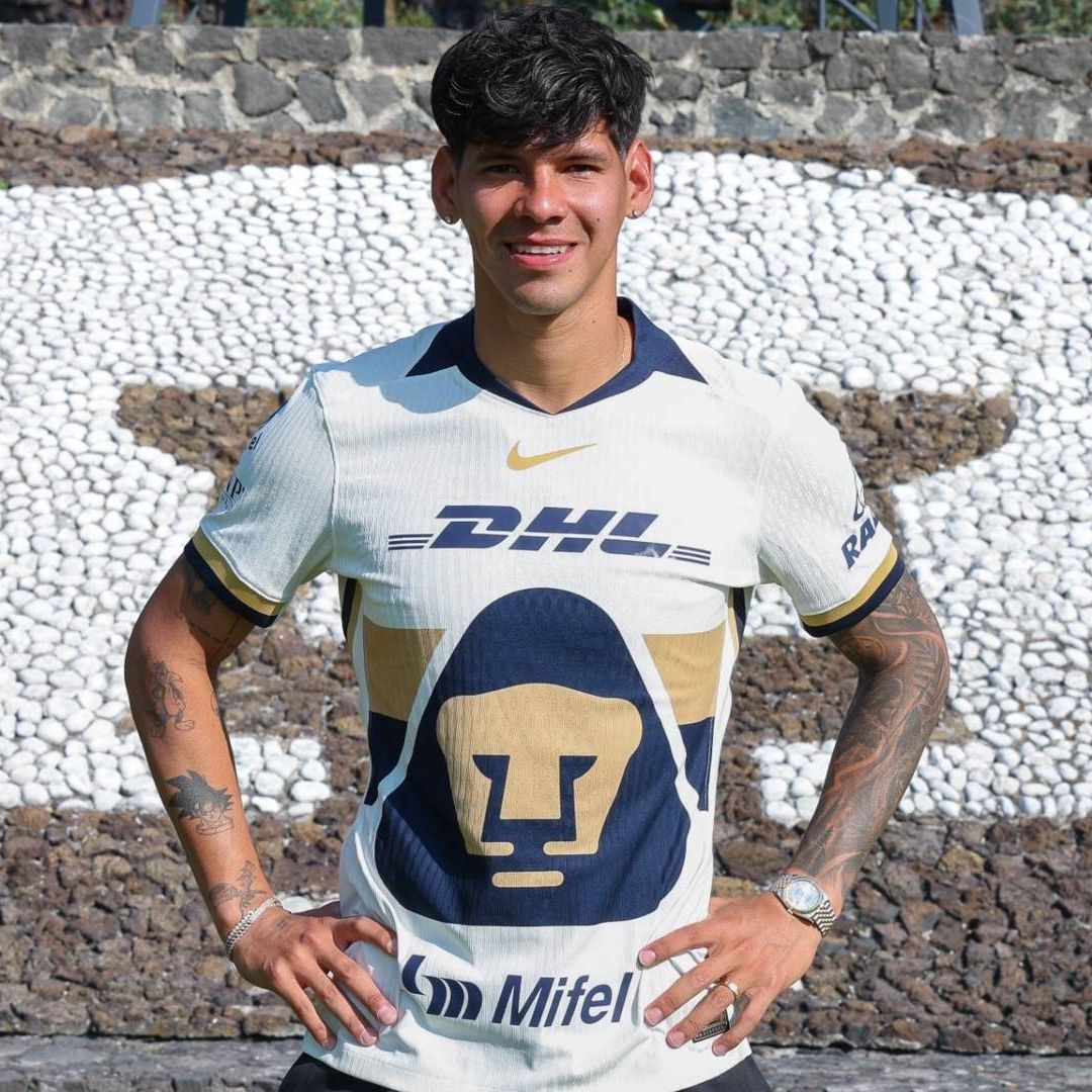 El paraguayo Robert Morales fue presentado como nuevo refuerzo de los Pumas, de cara al Torneo Clausura 2026.