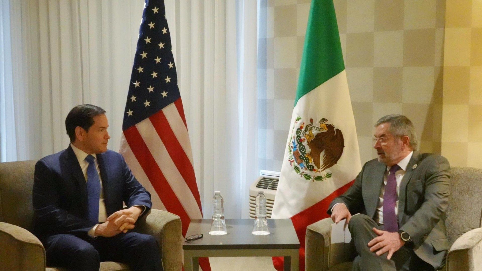 Marco Rubio y Juan Ramón de la Fuente Conversan Sobre Cooperación en Lucha Contra Narcotráfico.