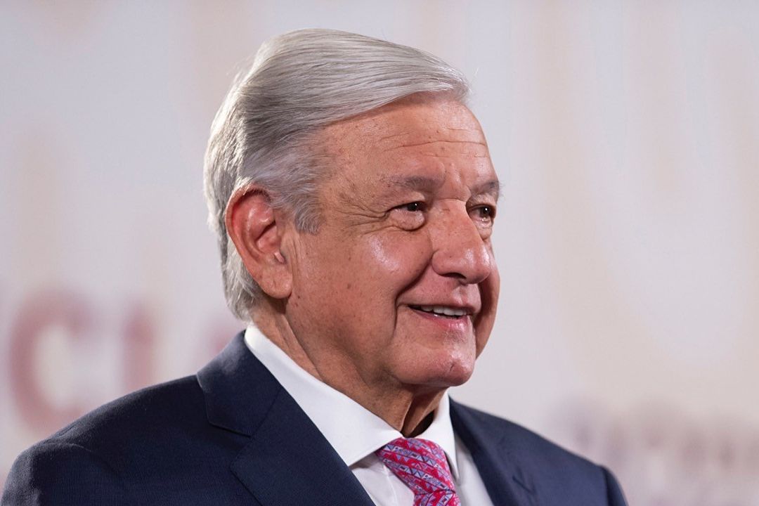 AMLO confirma que recibe la pensión del bienestar porque le corresponde