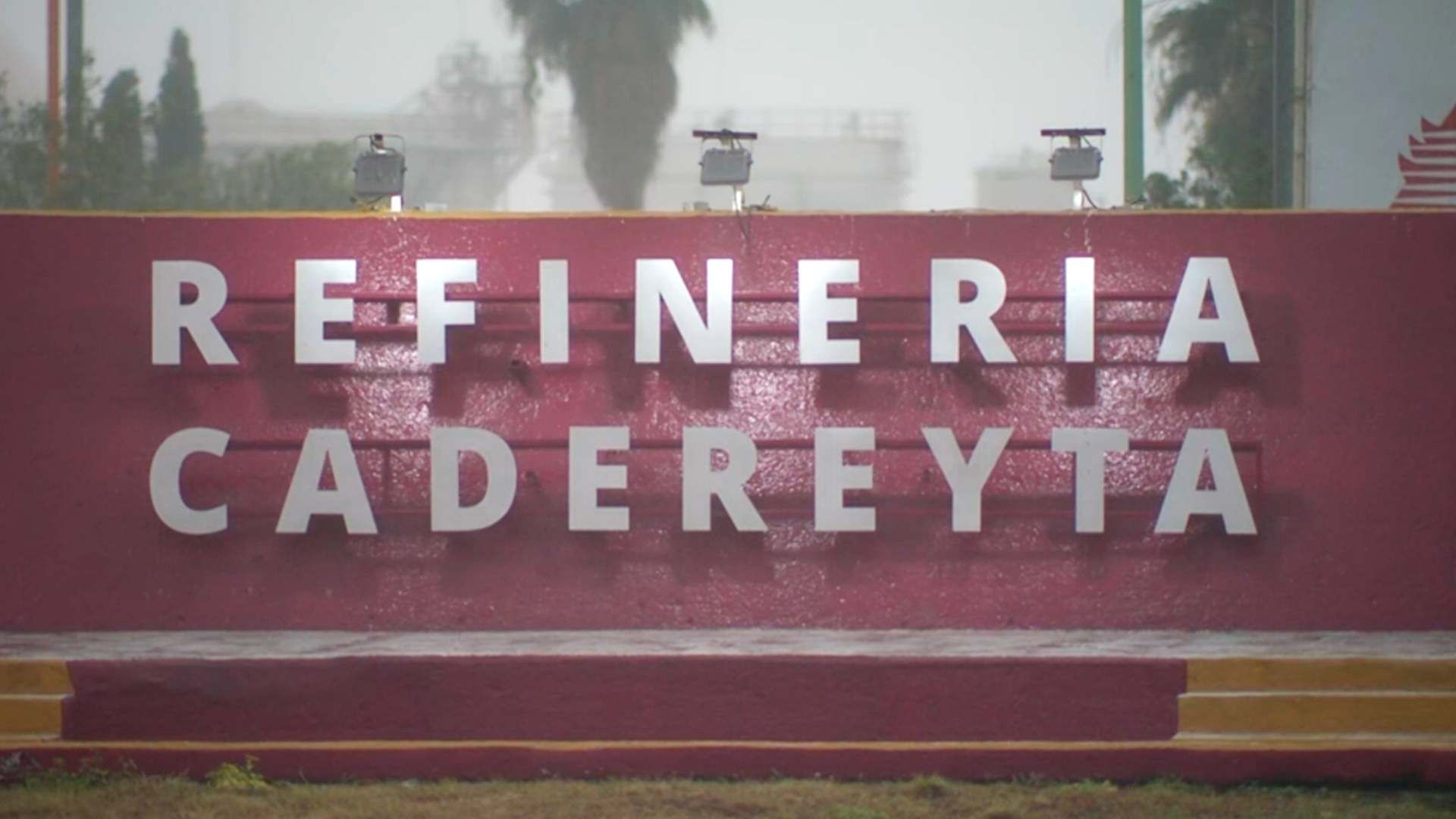 Congreso del Estado exige parar contaminación de Refinería