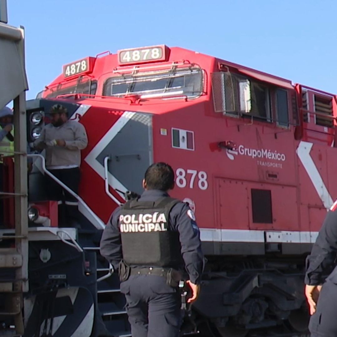 Hombre Entra a Cabina del Tren y lo Saca la Policía en León Guanajuato I N+ Bajío