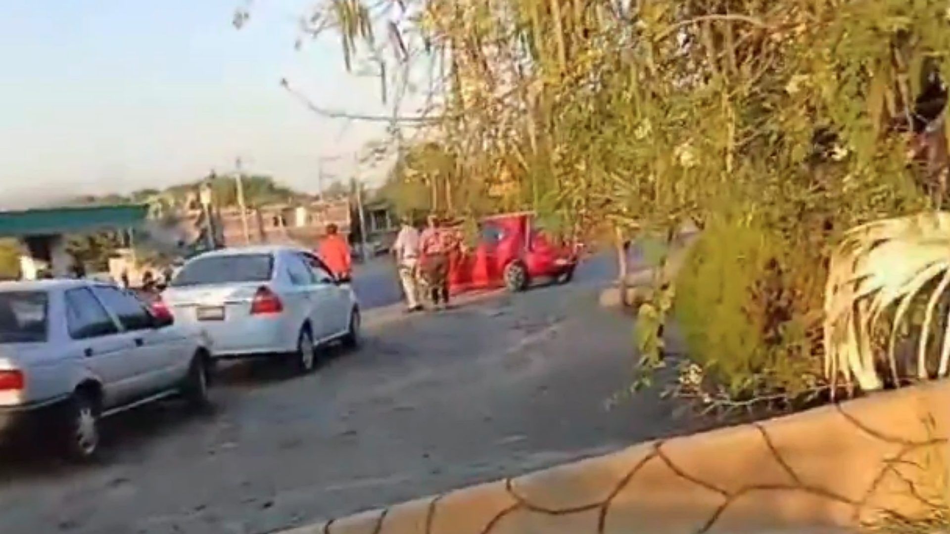 Bloqueos carreteros en Apatzingán, Michoacán. Foto: X @C5Michoacan