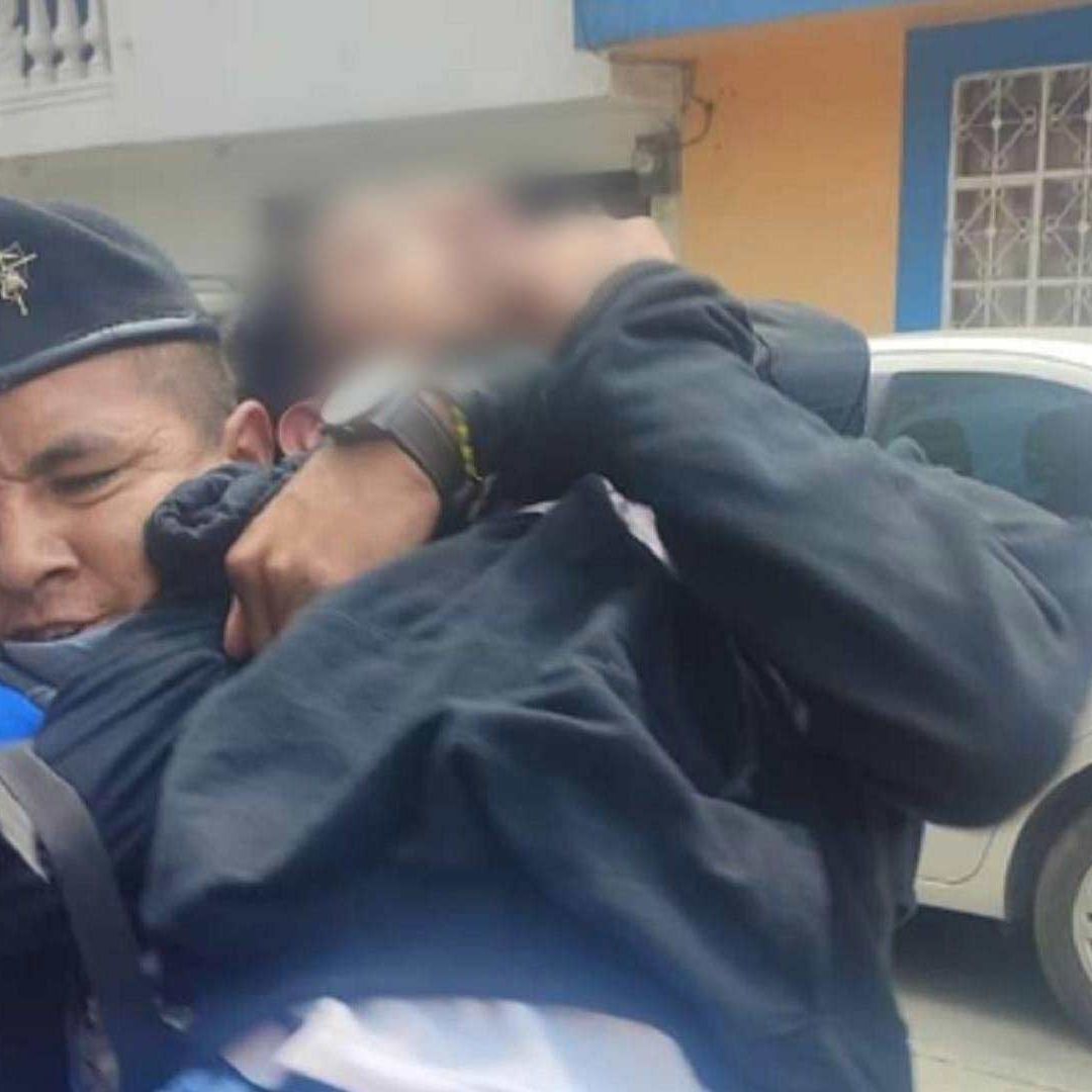 Edomex: Alumno de Secundaria Quería Matar a Maestro de Matemáticas