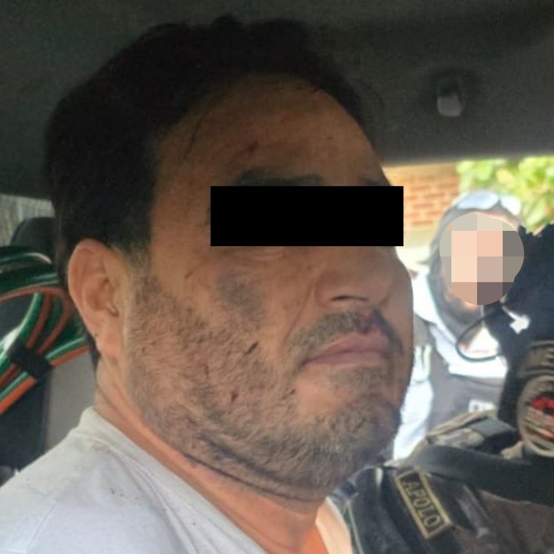Hombre detenido en Michoacán durante operativo de fuerza federales. Foto: X @OHarfuch