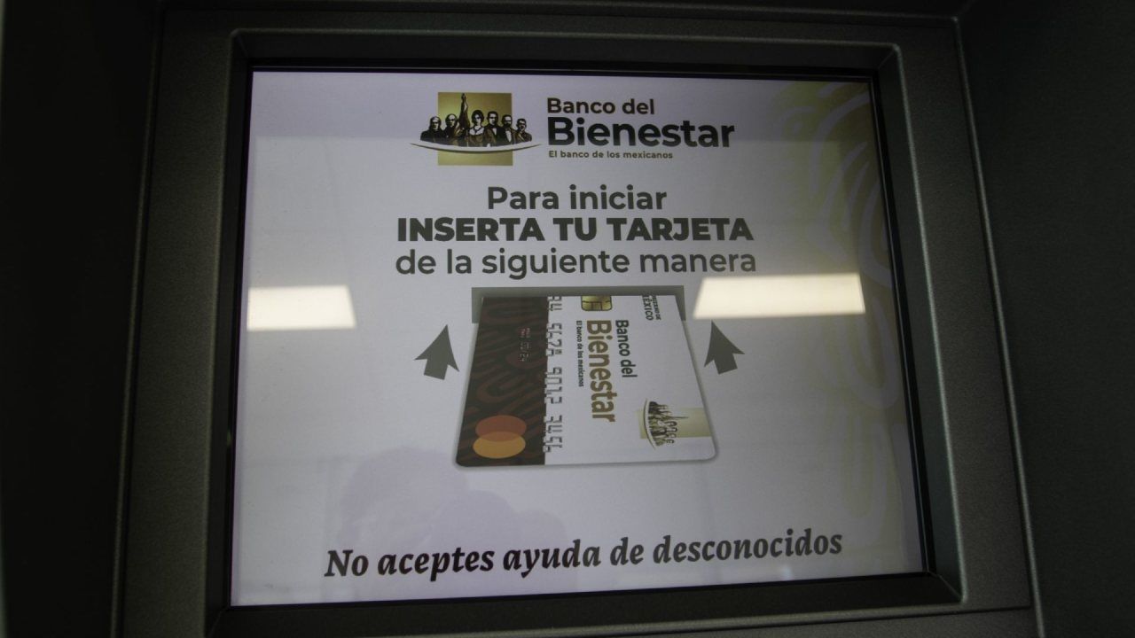 El Banco del Bienestar realizó varios cambios para facilitar el retiro de dinero mediante el uso de tarjeta
